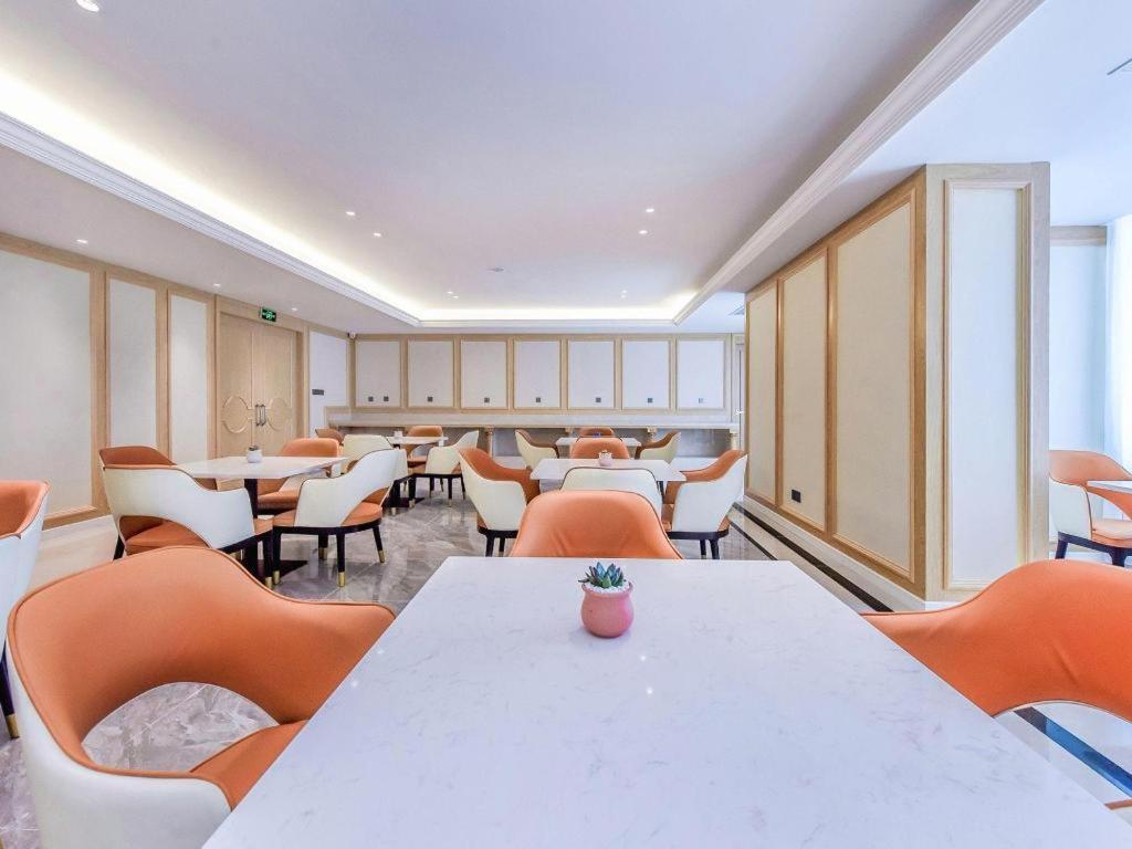 Vienna Hotel Sichuan Hejiang Yangtze River Bridge Луджоу Екстериор снимка